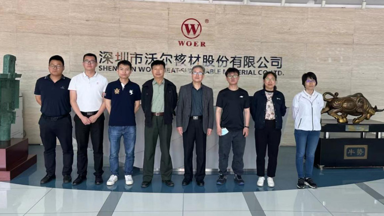 中南大学卢教授一行莅临我司手艺交流2.jpg 中南大学卢教授一行莅临我司手艺交流2.jpg